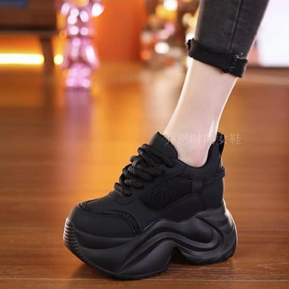 Inner height-increasing women's shoes  autumn and winter plus velvet shoes women's thick-soled platform versatile casual sports shoes