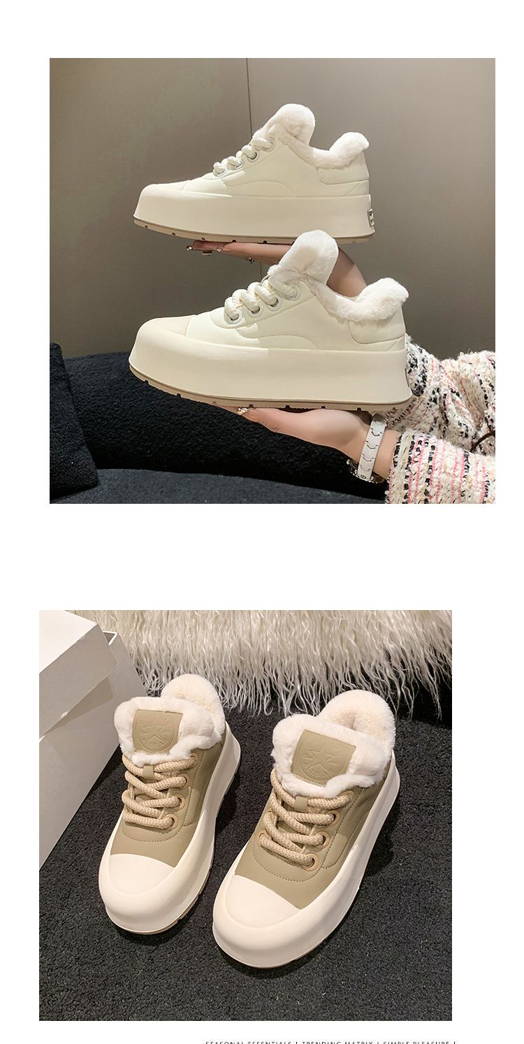 Vintage Luxe: Timeless Women’s Sneakers with a Touch of Luxury 2024