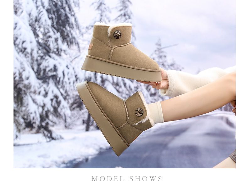 Glacial Glamour: Women’s Snow Boot Series 2024