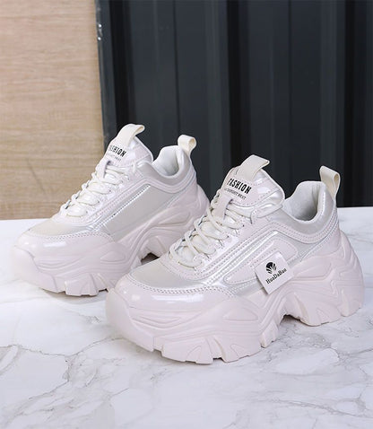 City Lights: Women’s Sneakers that Illuminate the Urban Nights