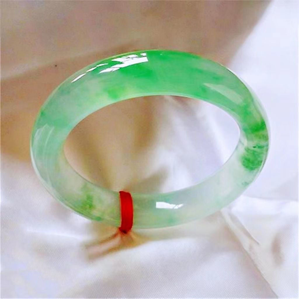 High Ice Natural Jade Bracelet (Medium Quality)