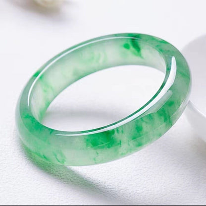 High Ice Natural Jade Bracelet (Medium Quality)