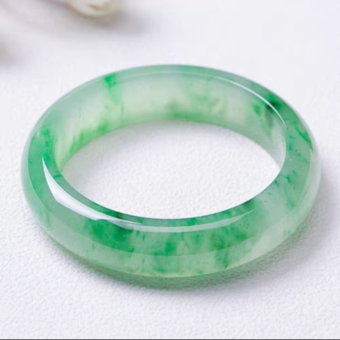 High Ice Natural Jade Bracelet (Medium Quality)